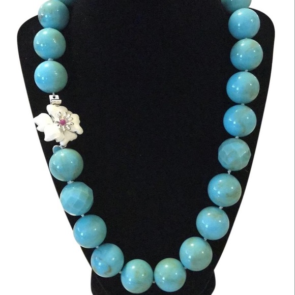 Stella & Dot Jewelry - Chunky Turquoise Stella and Dot Bloom Necklace